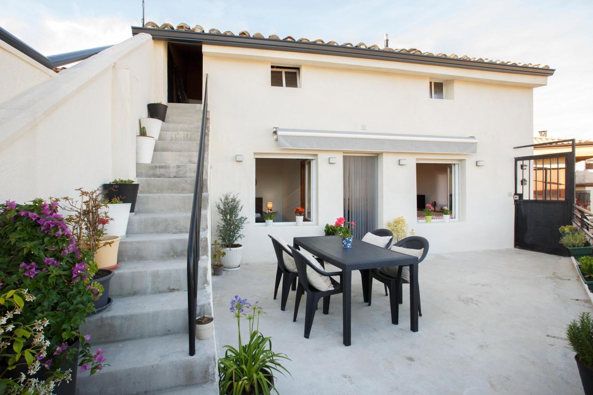 Apartamento Turistico Ana Arroniz Exterior foto